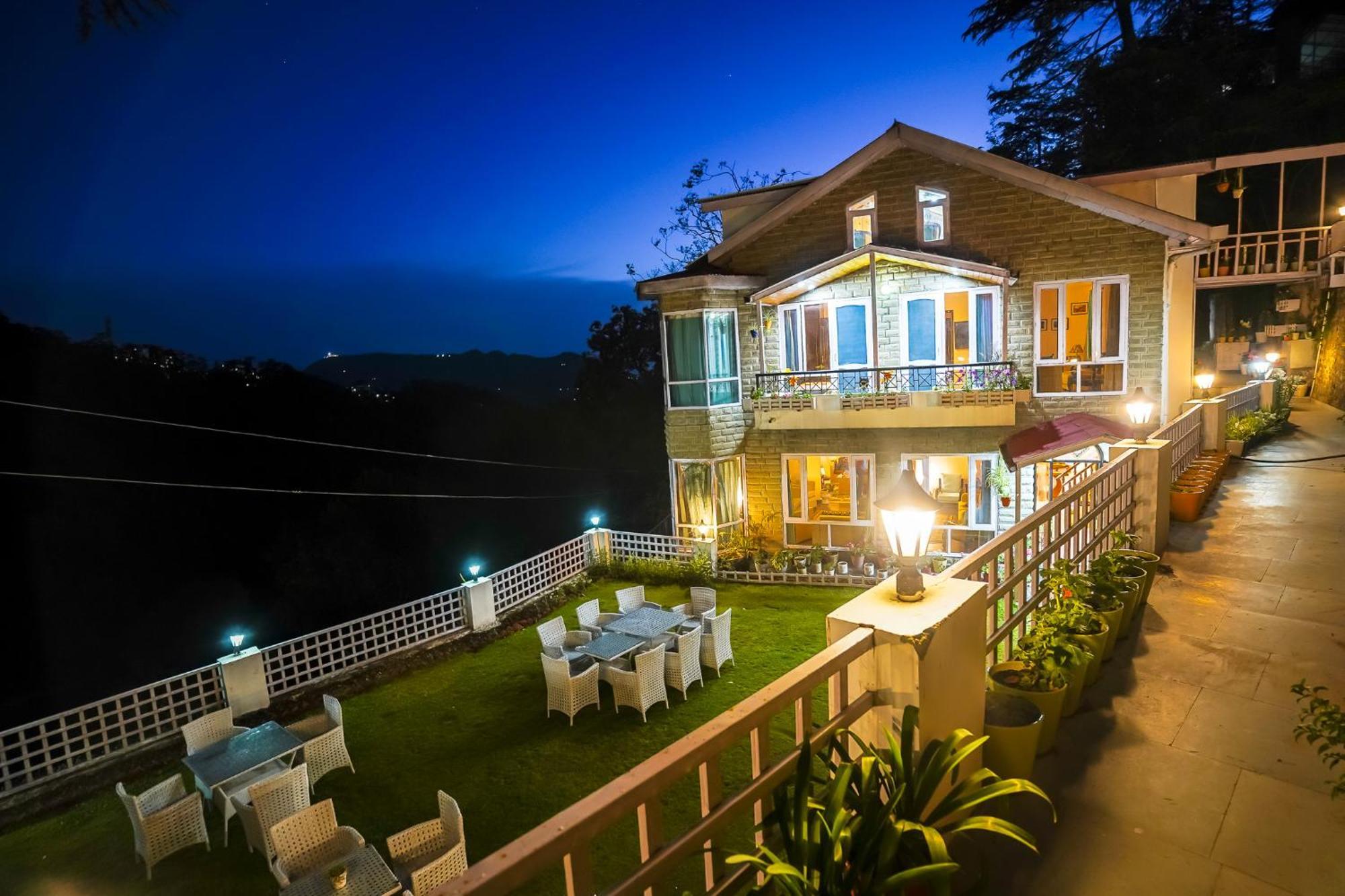Whispering Pines Villa Shimla Bagian luar foto