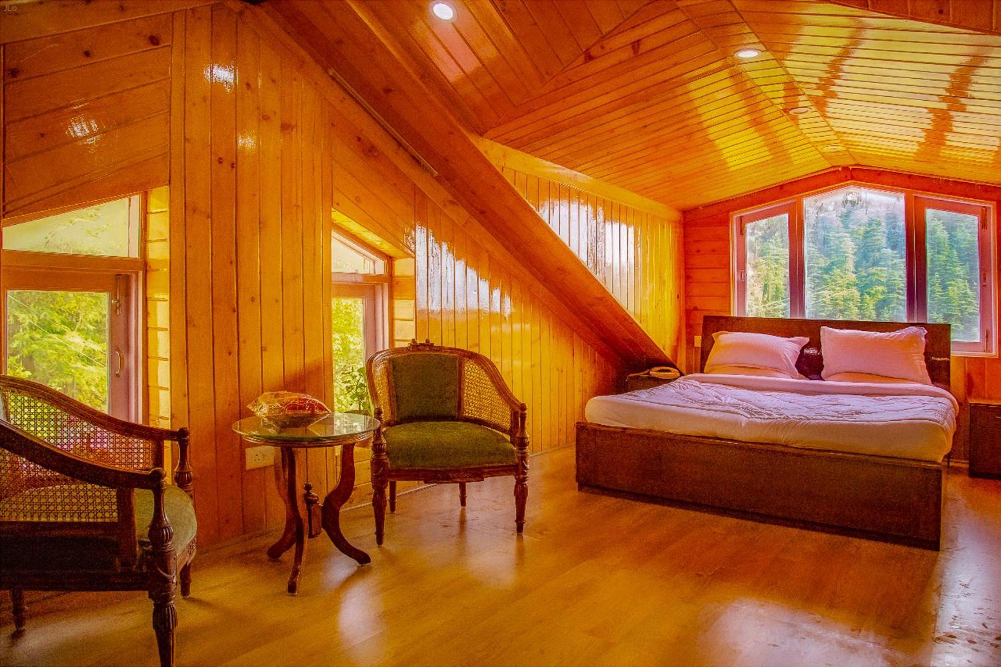 Whispering Pines Villa Shimla Bagian luar foto